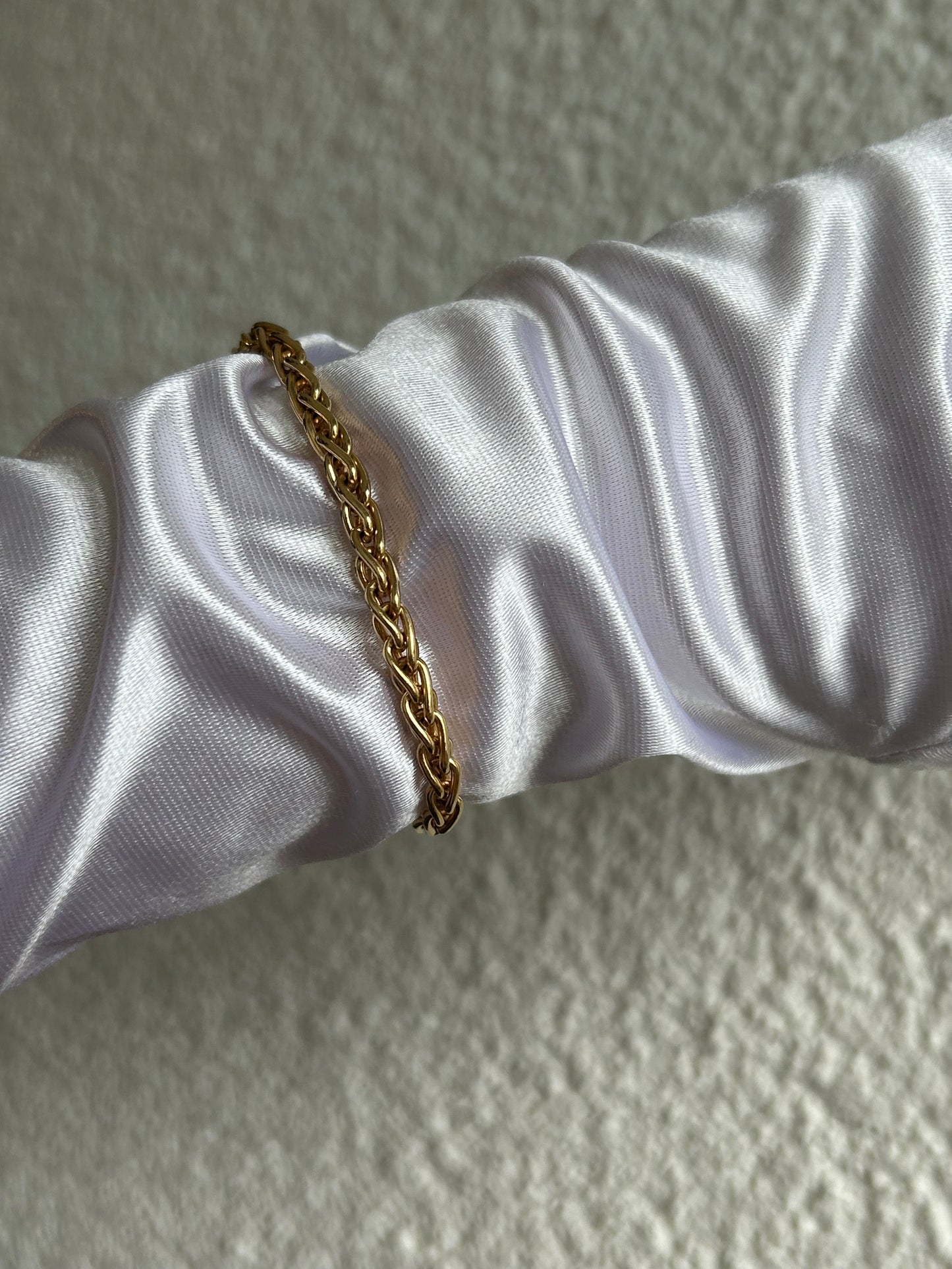 Splendide bracelet en plaqué or d’occasion maille palmier