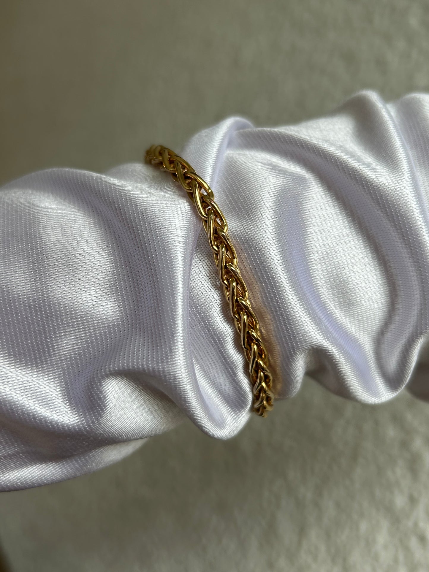 Splendide bracelet en plaqué or d’occasion maille palmier