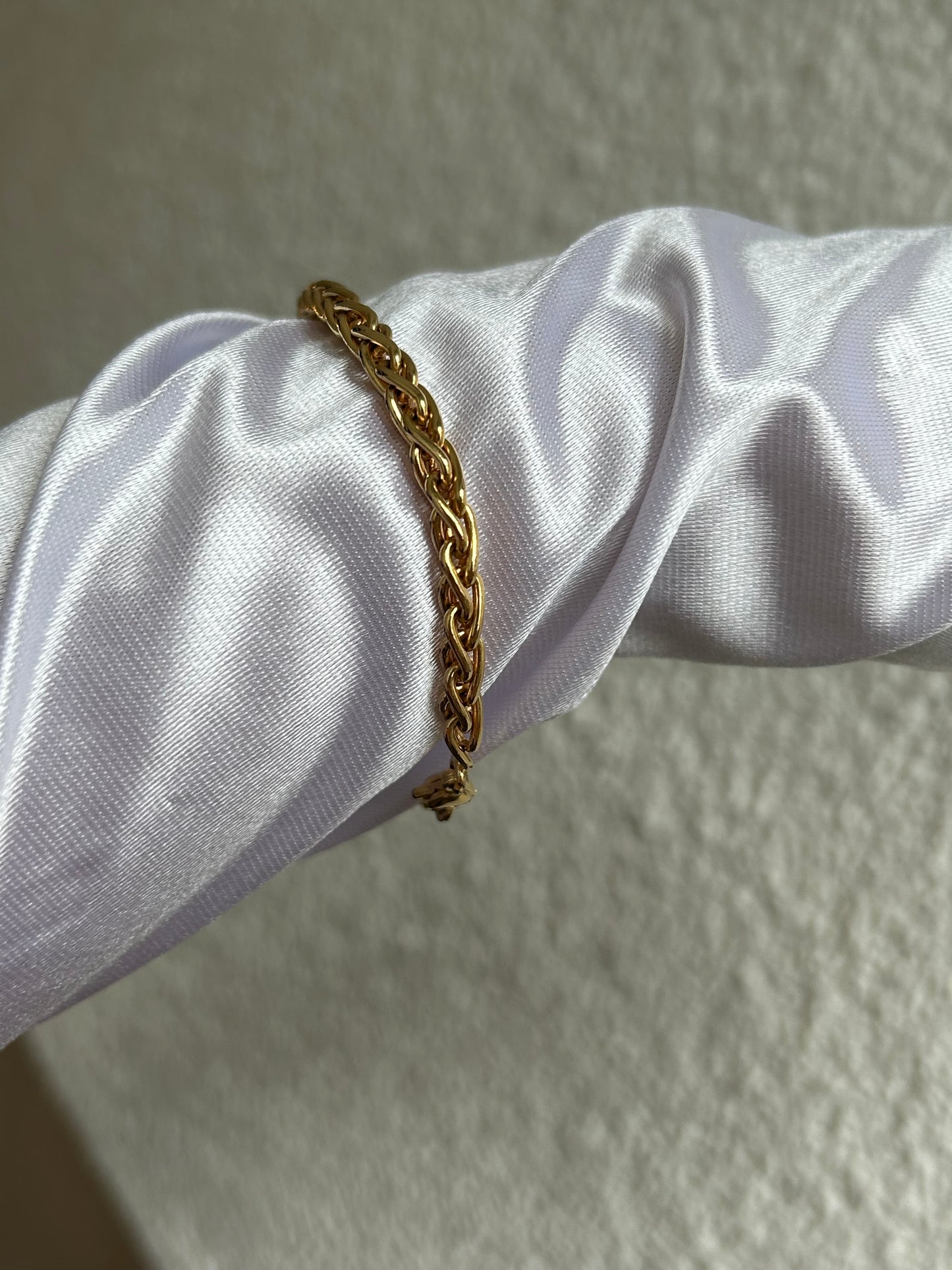 Splendide bracelet en plaqué or d’occasion maille palmier
