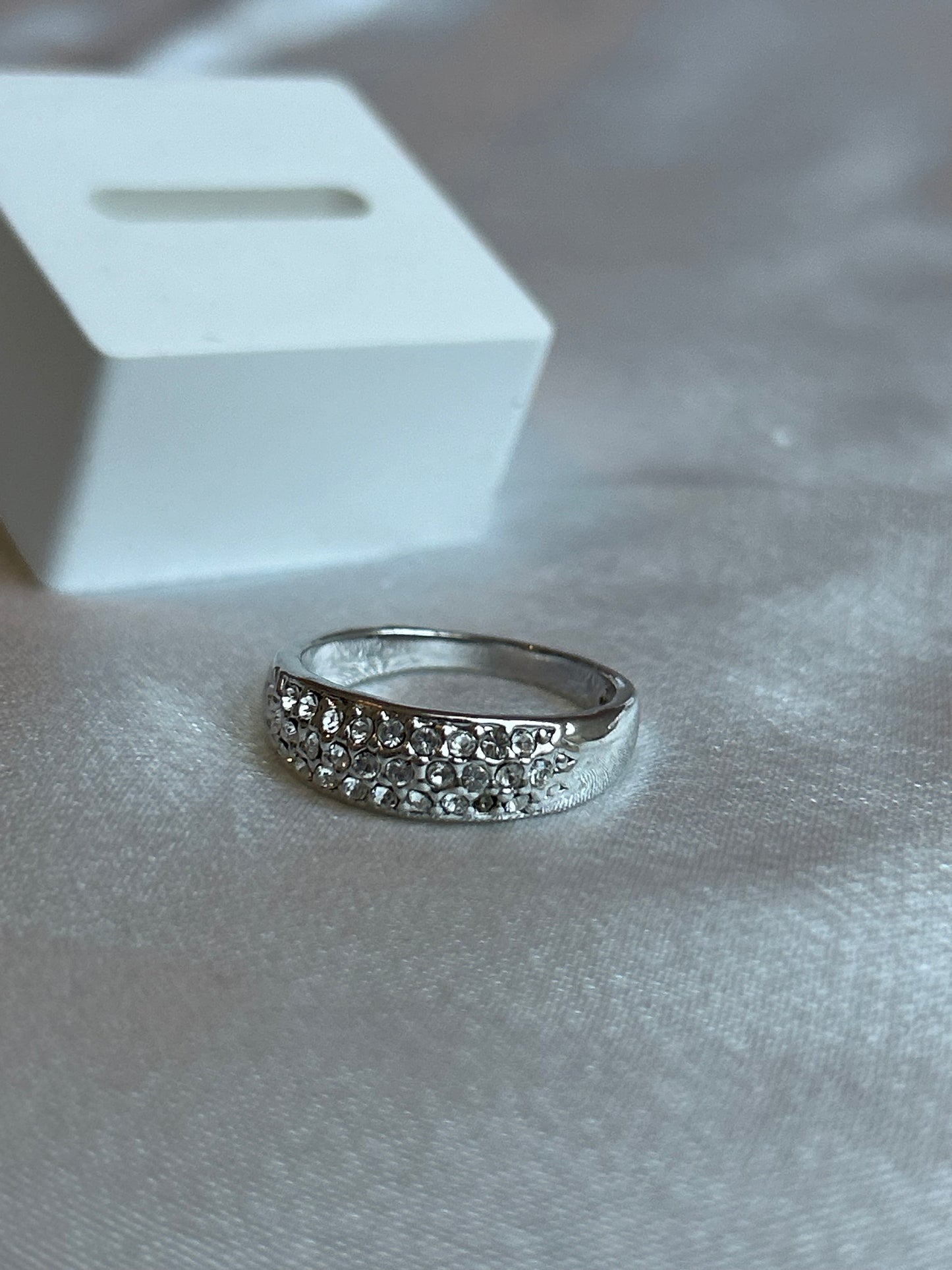 Bague argenté et strass femme taille 58
