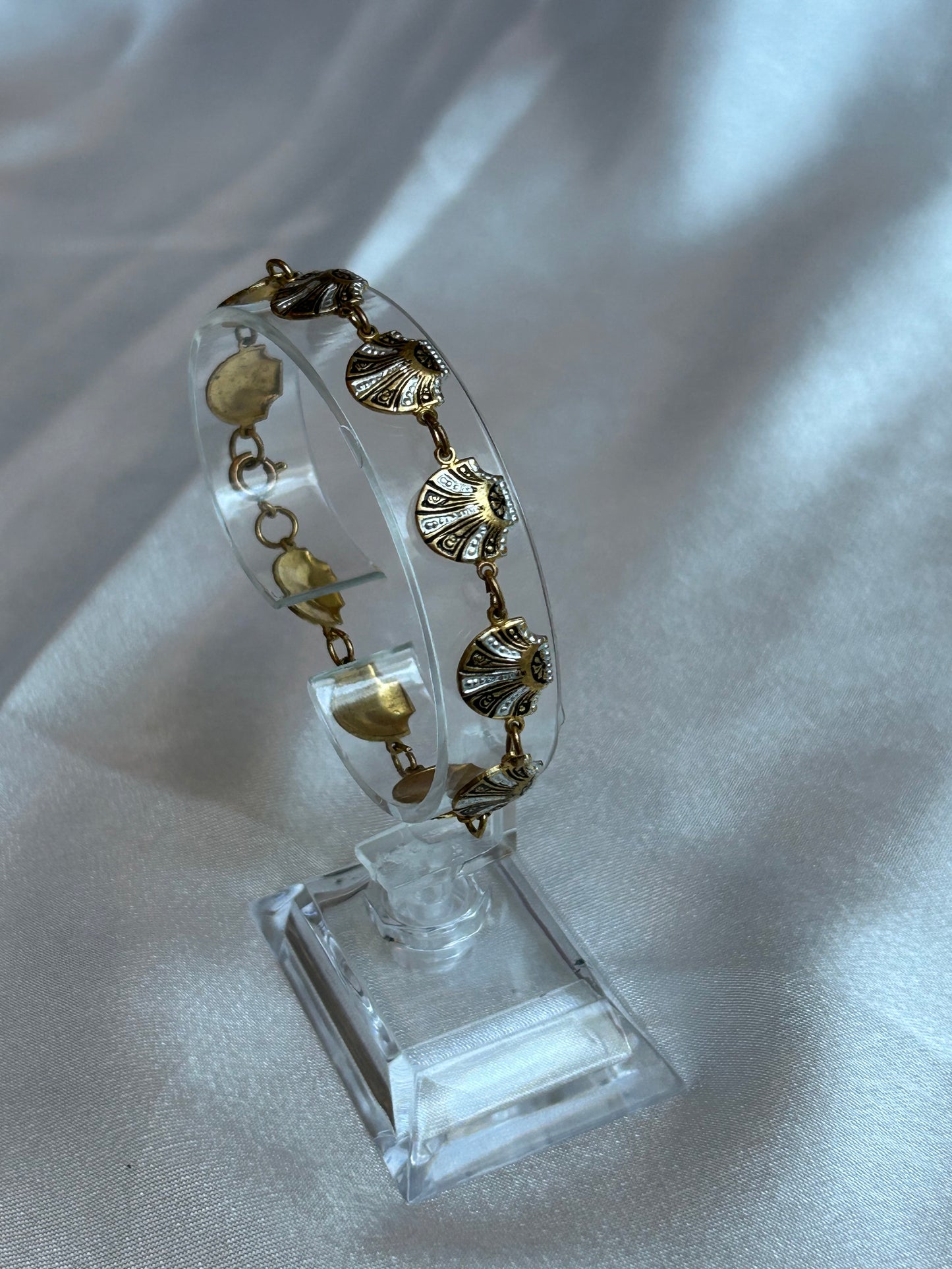 Bracelet vintage en or de Tolède modèle coquillage