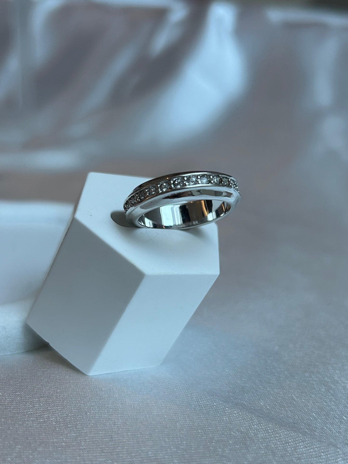 Bague argenté et strass taille 58