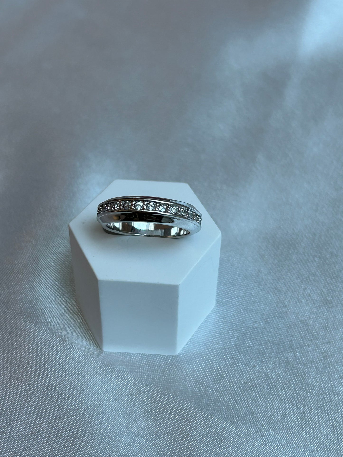Bague argenté et strass taille 58