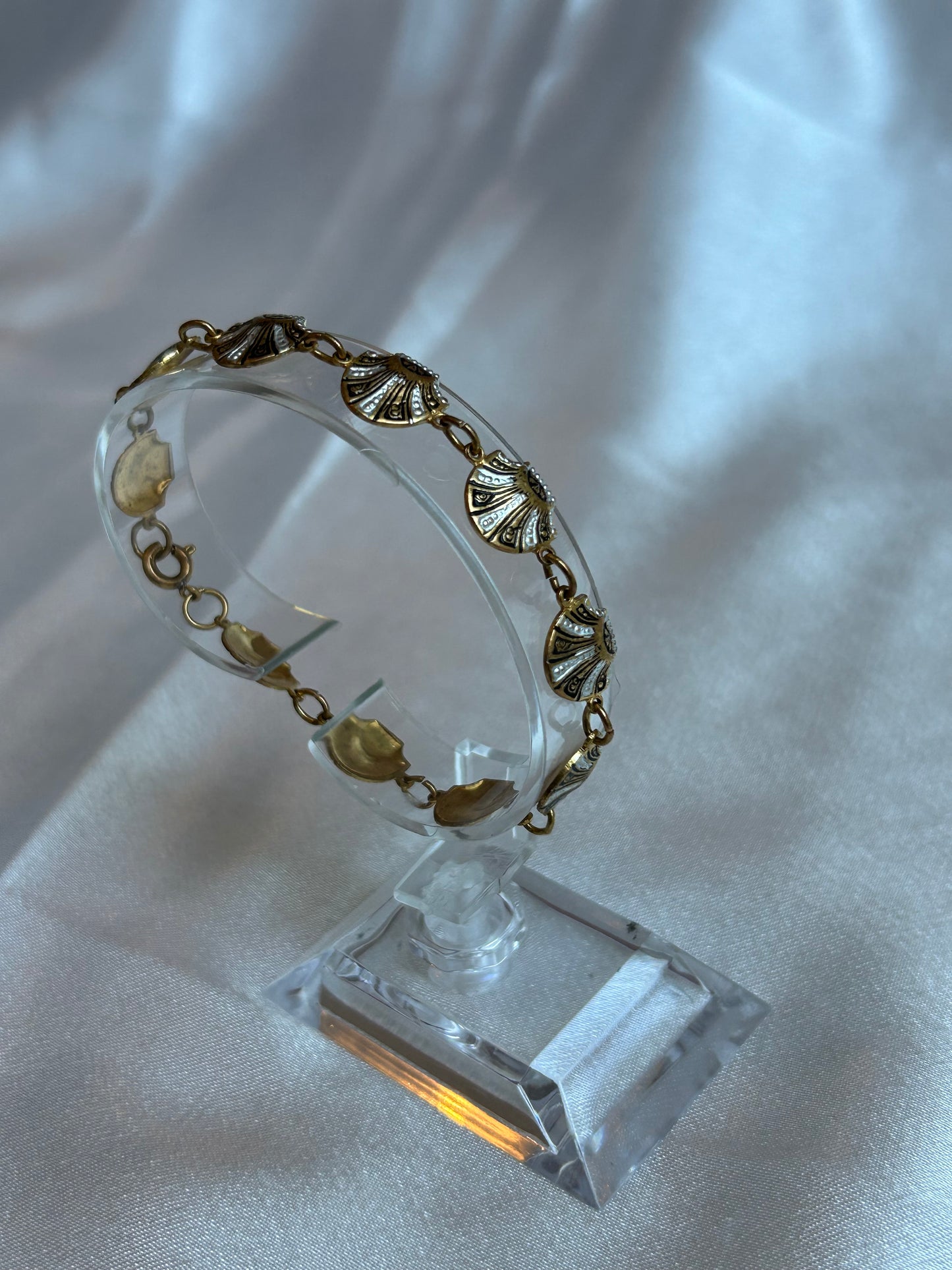 Bracelet vintage en or de Tolède modèle coquillage